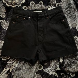brand new black denim shorts from pacsun